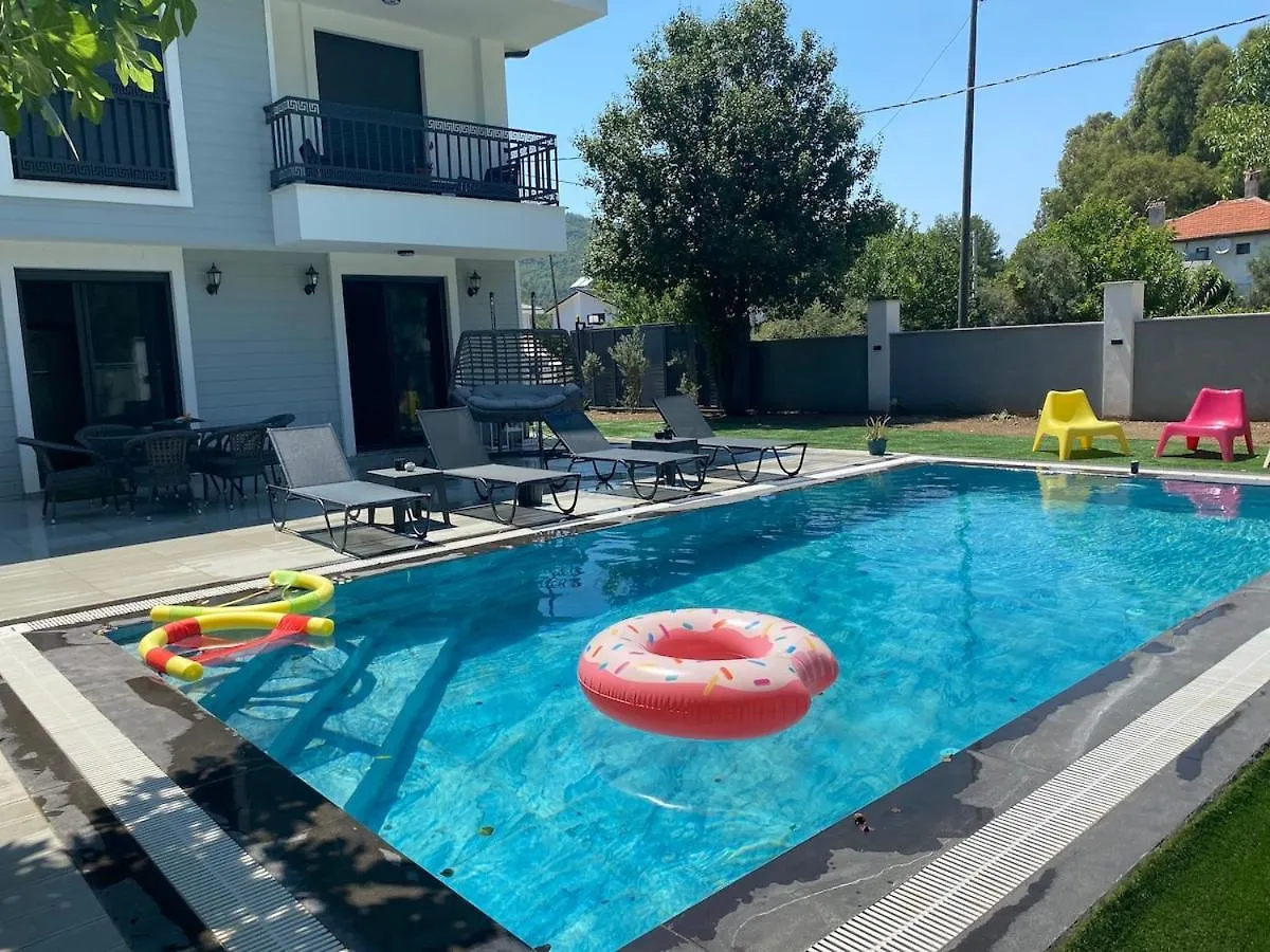 Lotus Villa In Camli Village, Jacuzzi And Pool Marmaris